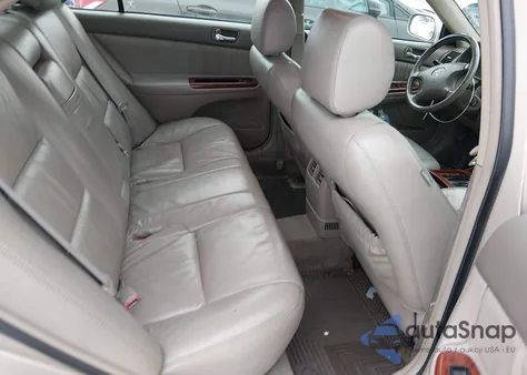 2004 Toyota Camry Xle V6 z USA, uszkodzony, nr VIN 4T1BF30K34U586987